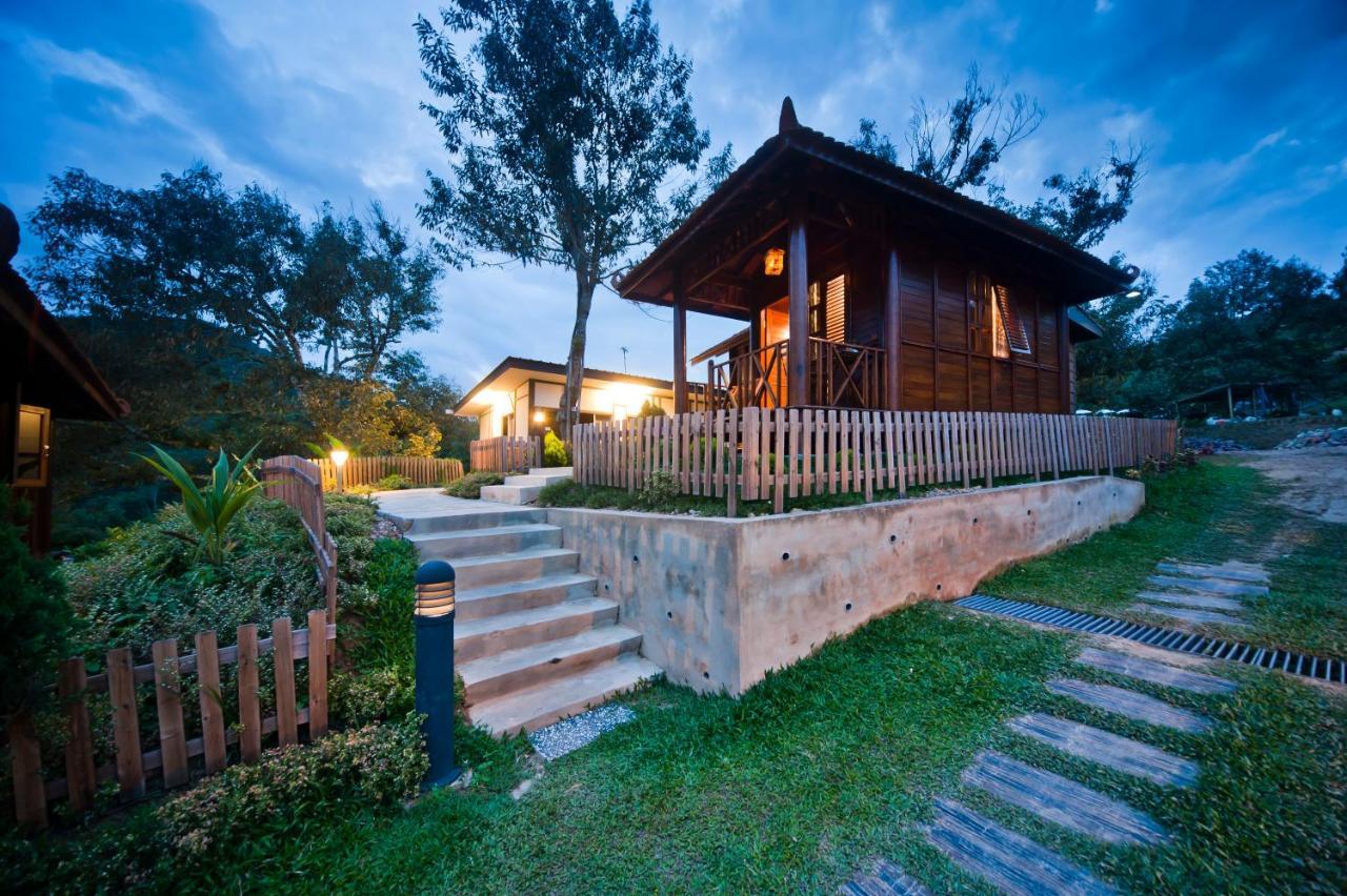 Bilut Leisure Sdn Bhd Hotel Raub Exterior foto